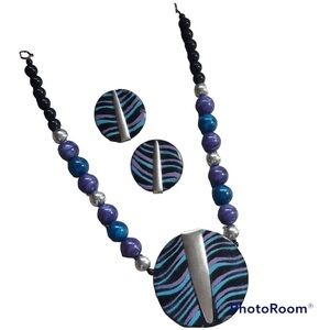 VINTAGE 80's Enamel Necklace and Earrings Set